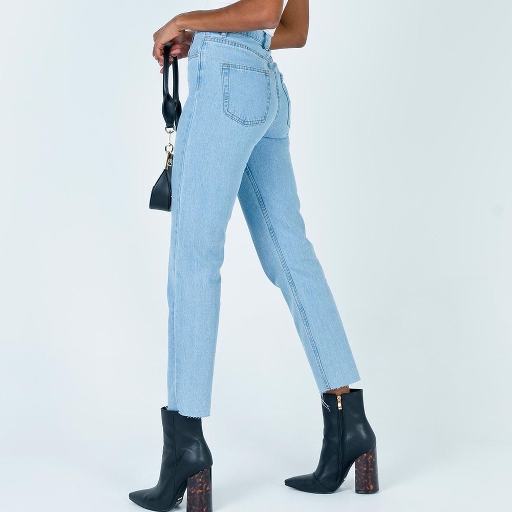 Princess Polly Attica Straight Leg Jean Light Wash 6